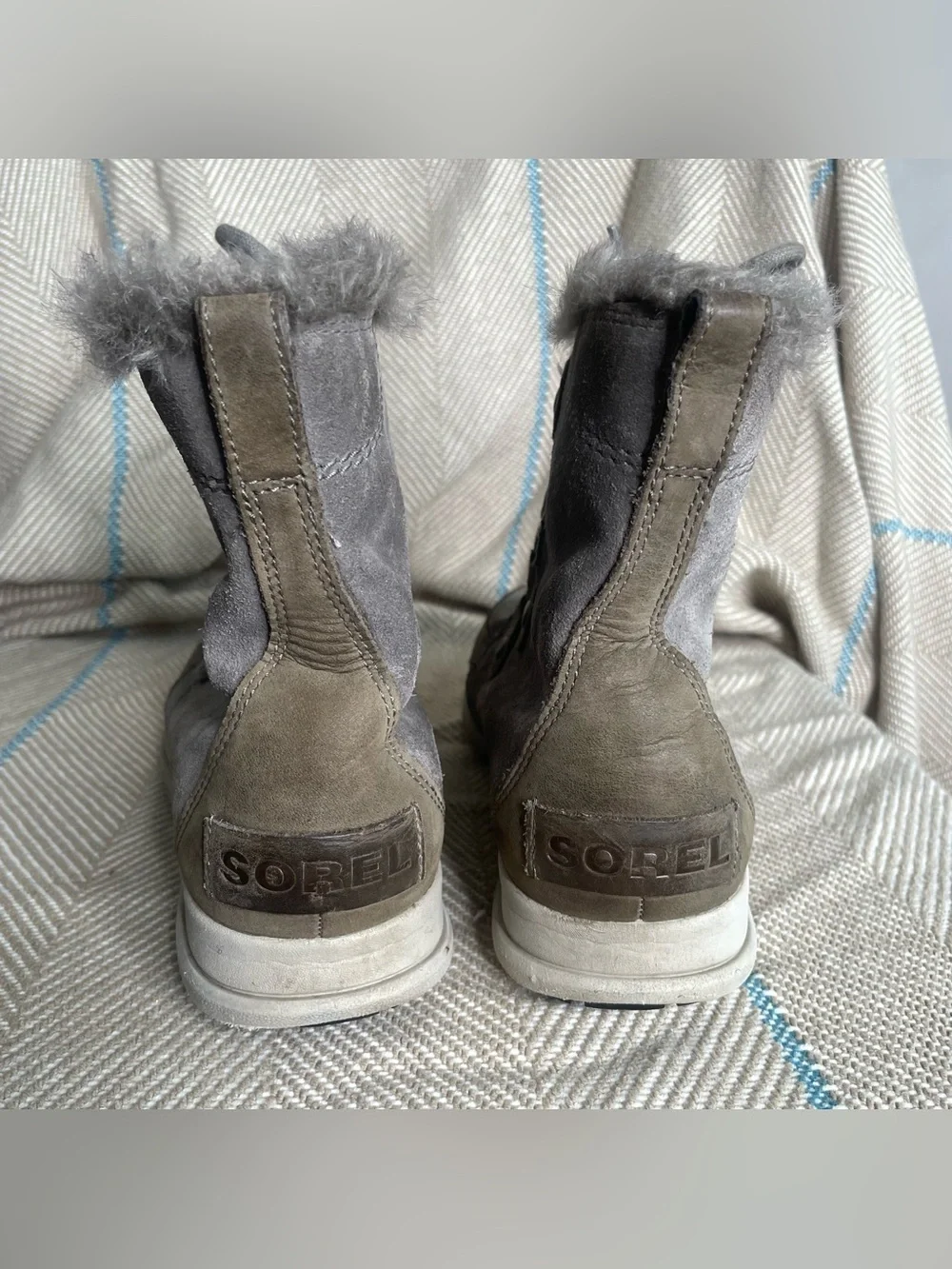 Sorel Women's Sz 8 Whitney Suede Faux Fur Waterproof Snow Winter Boots Grey
